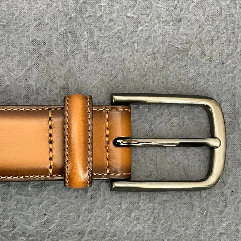 Roundtree & Yorke Brown Leather Belt Brushed Nickel Buckle Men 33.5”-37.5”